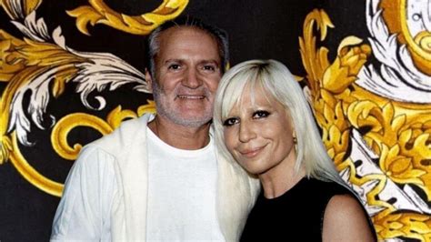 di cosa è morto il fratello di donatella versace|what happened to donatella versace.